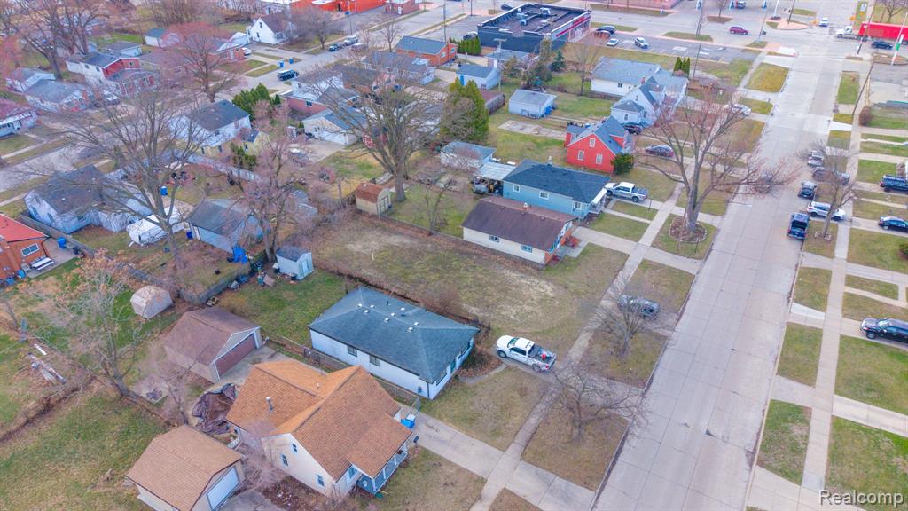 25659 Annapolis Street Property Photo 10