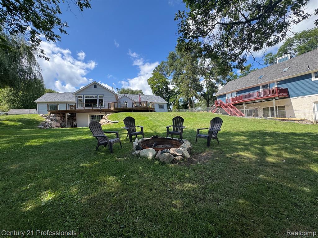 3251 Mann Road Property Photo 1