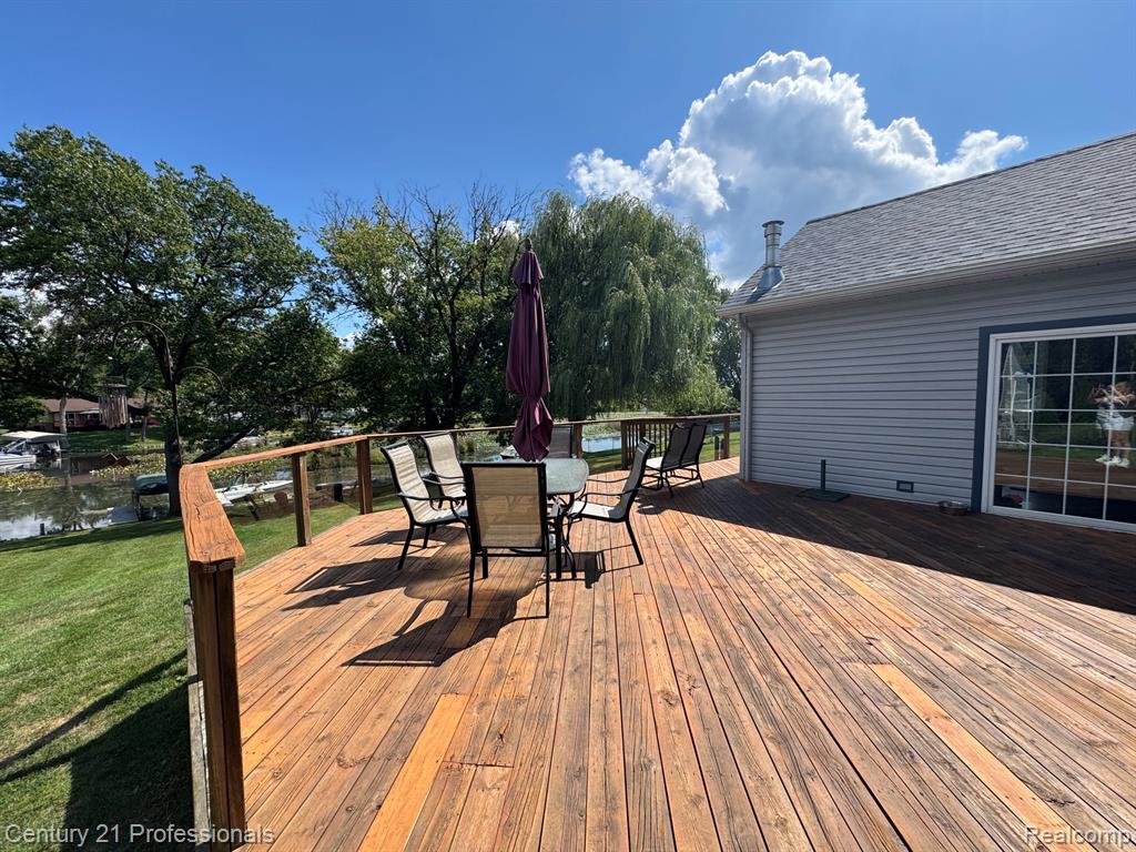3251 Mann Road Property Photo 2