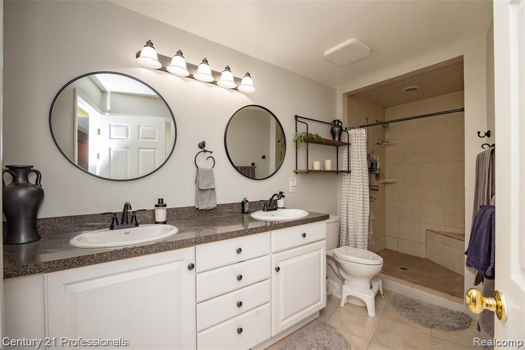 3251 Mann Road Property Photo 21