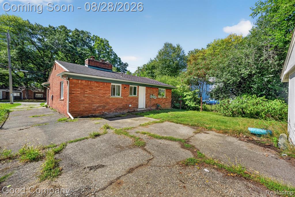 21004 Westover Avenue Property Photo 30