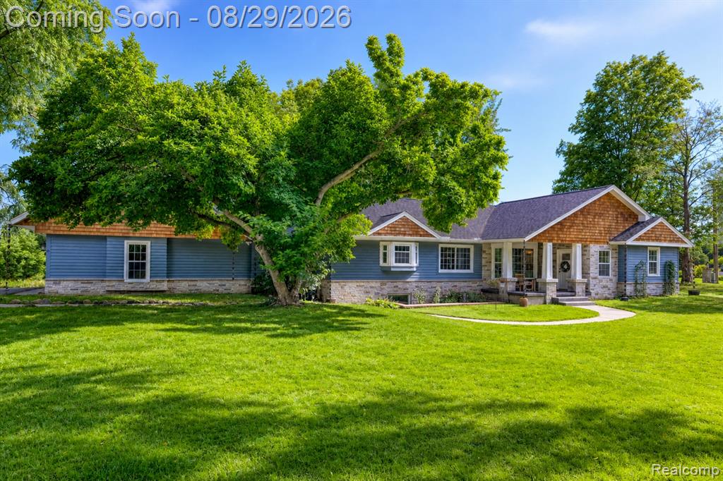 45455 N Territorial Road Property Photo 1