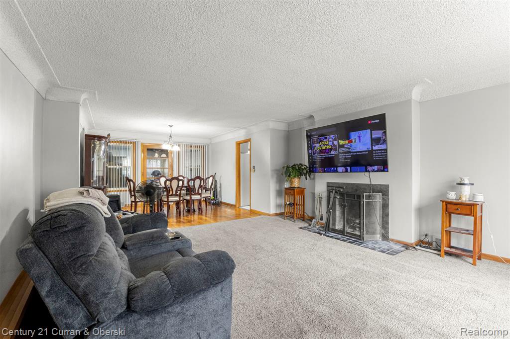 14050 Garfield Property Photo 3