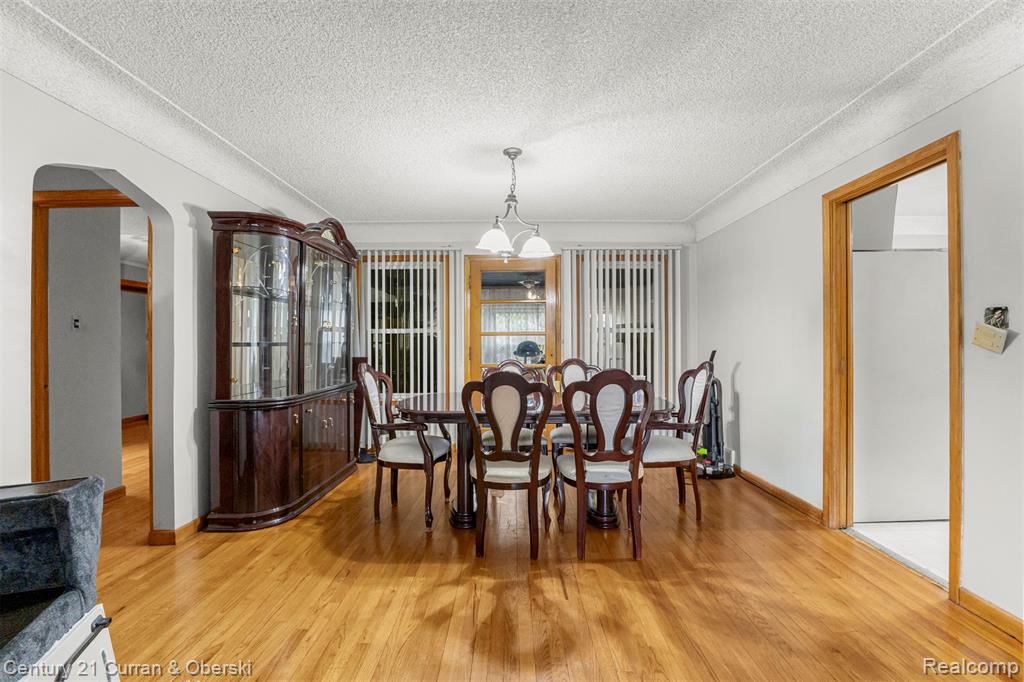 14050 Garfield Property Photo 9