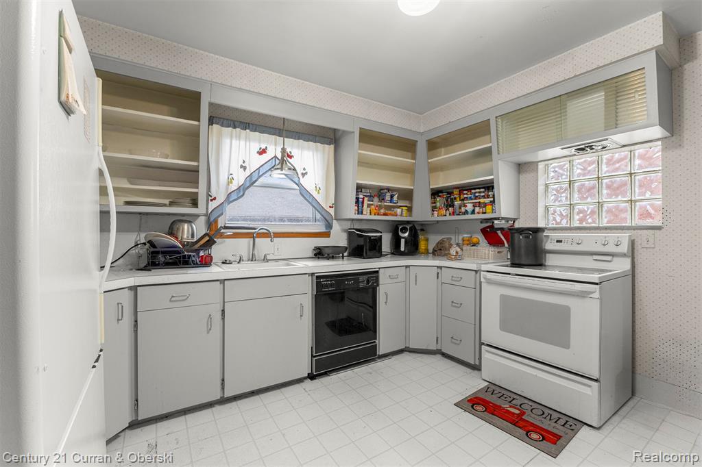 14050 Garfield Property Photo 13