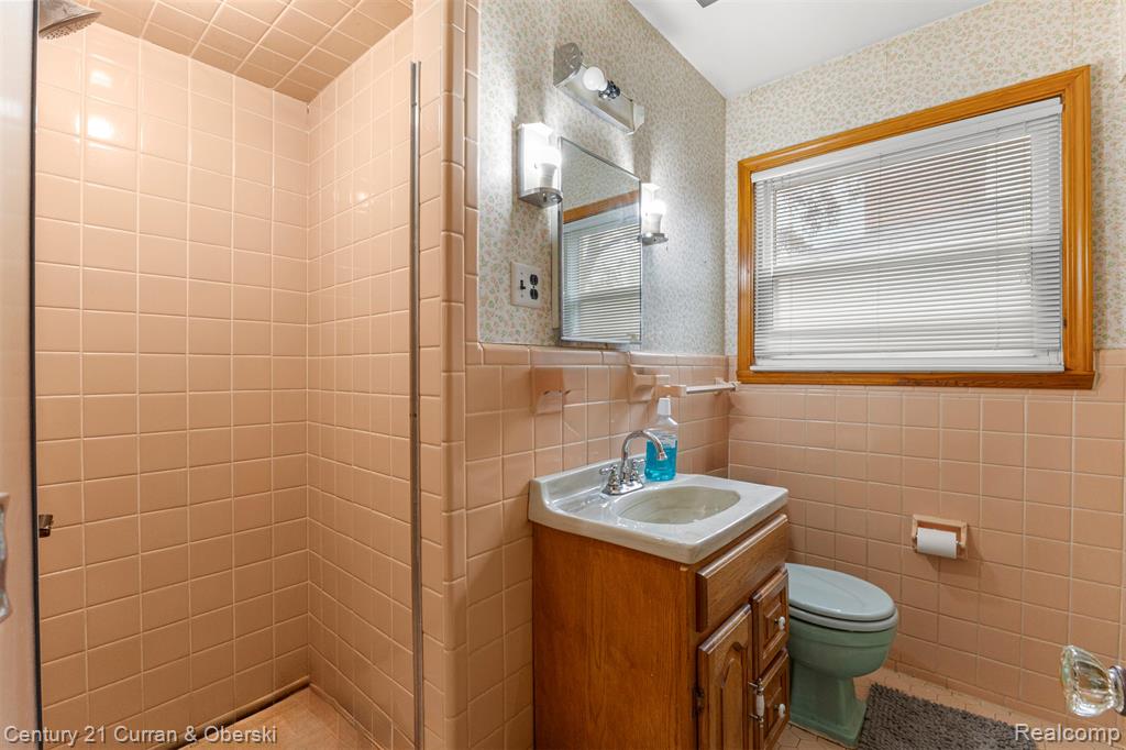 14050 Garfield Property Photo 24