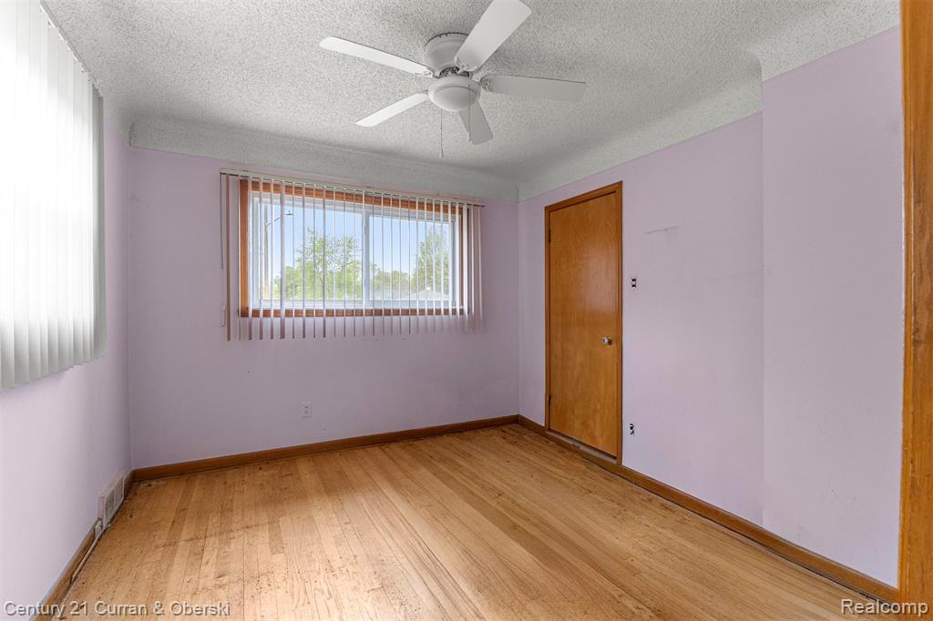 14050 Garfield Property Photo 27