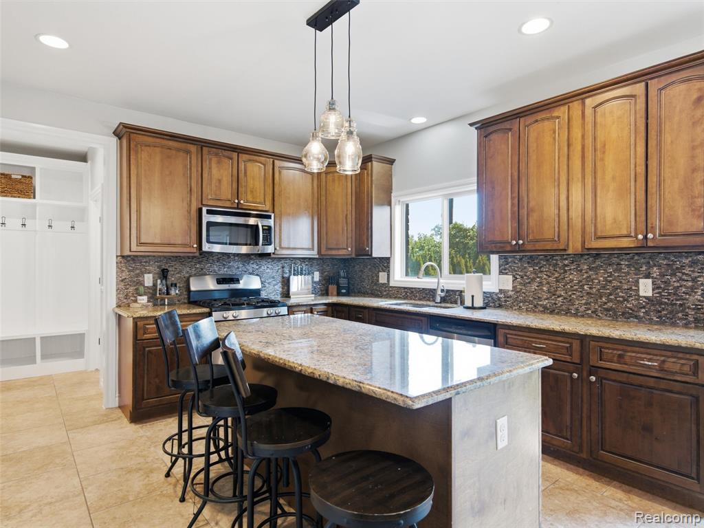 39218 Nautical Lane Property Photo 11