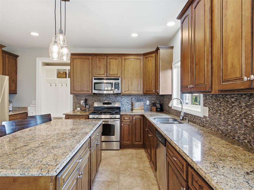 39218 Nautical Lane Property Photo 12