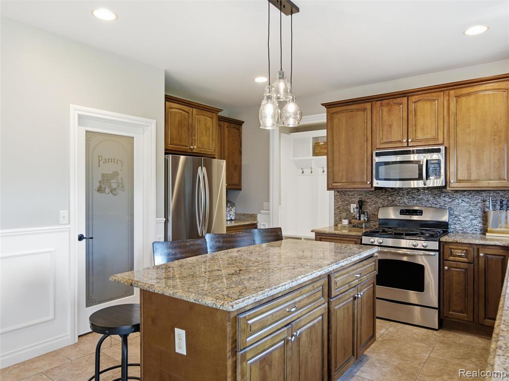 39218 Nautical Lane Property Photo 13