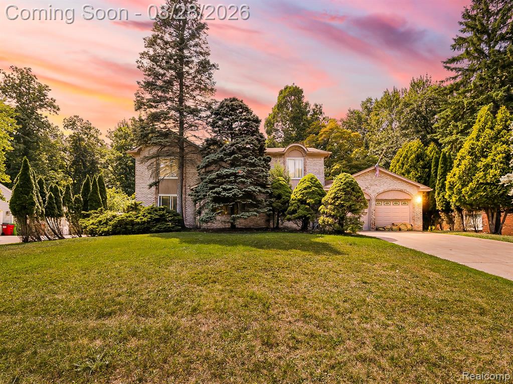 6052 Glen Eagles Drive Property Photo 1