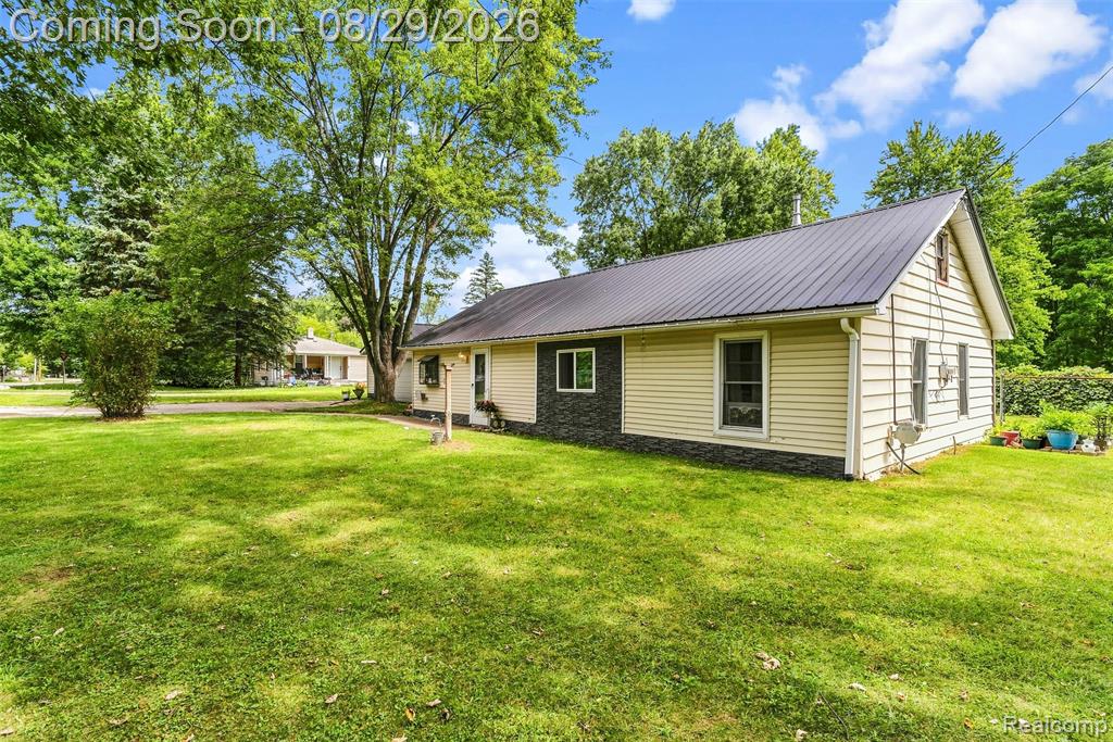 1163 S Packard Avenue Property Photo 3