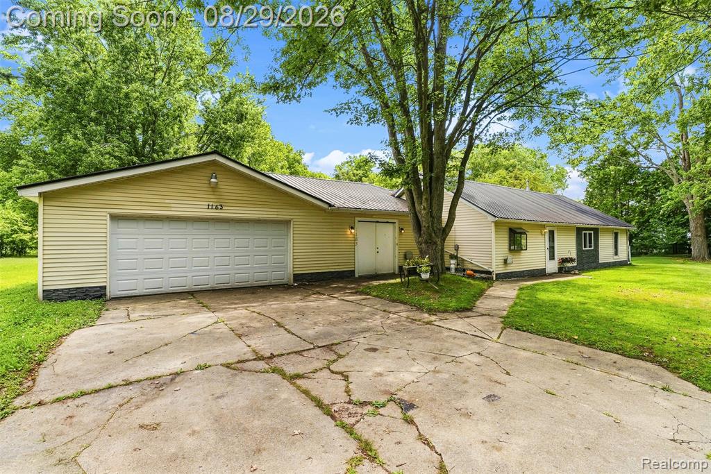 1163 S Packard Avenue Property Photo 4