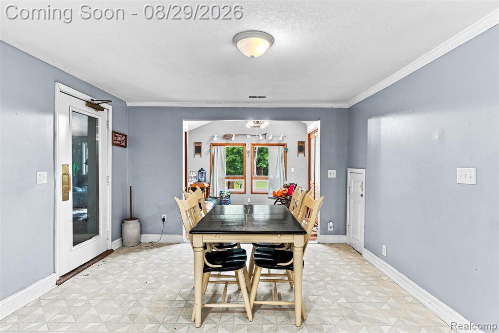 1163 S Packard Avenue Property Photo 11
