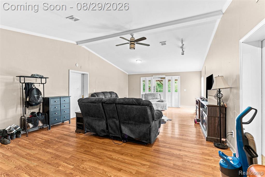 1163 S Packard Avenue Property Photo 15