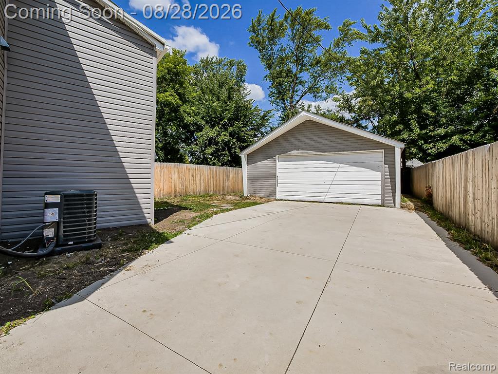 3402 Elmhurst Avenue Property Photo 23