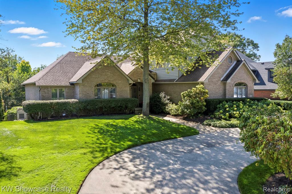 1539 Wandrei Court Property Photo 2