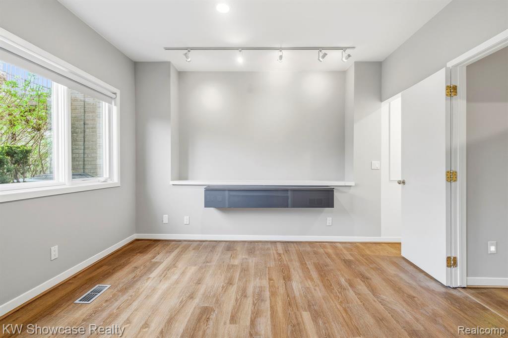 1539 Wandrei Court Property Photo 48