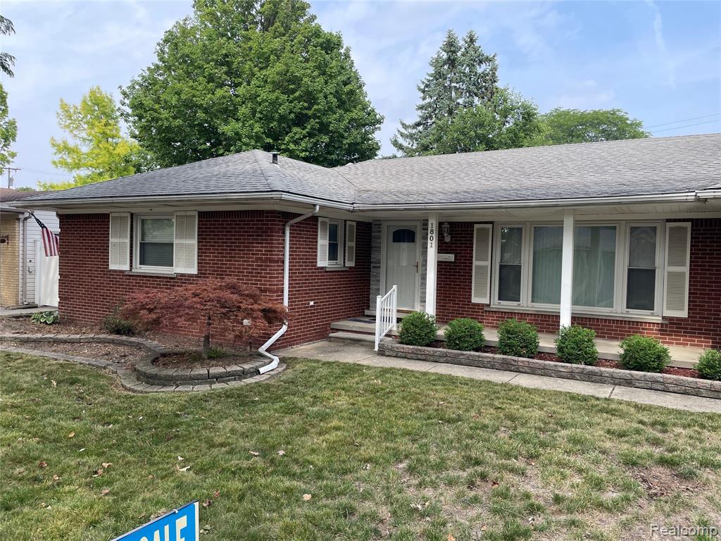 1801 Waverly Street Property Photo 4