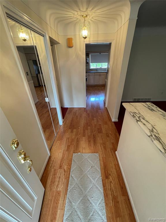 1801 Waverly Street Property Photo 9