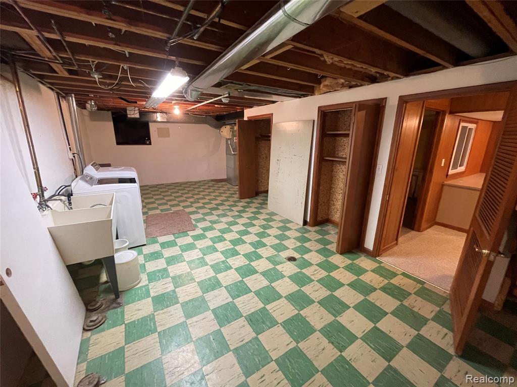 1801 Waverly Street Property Photo 32