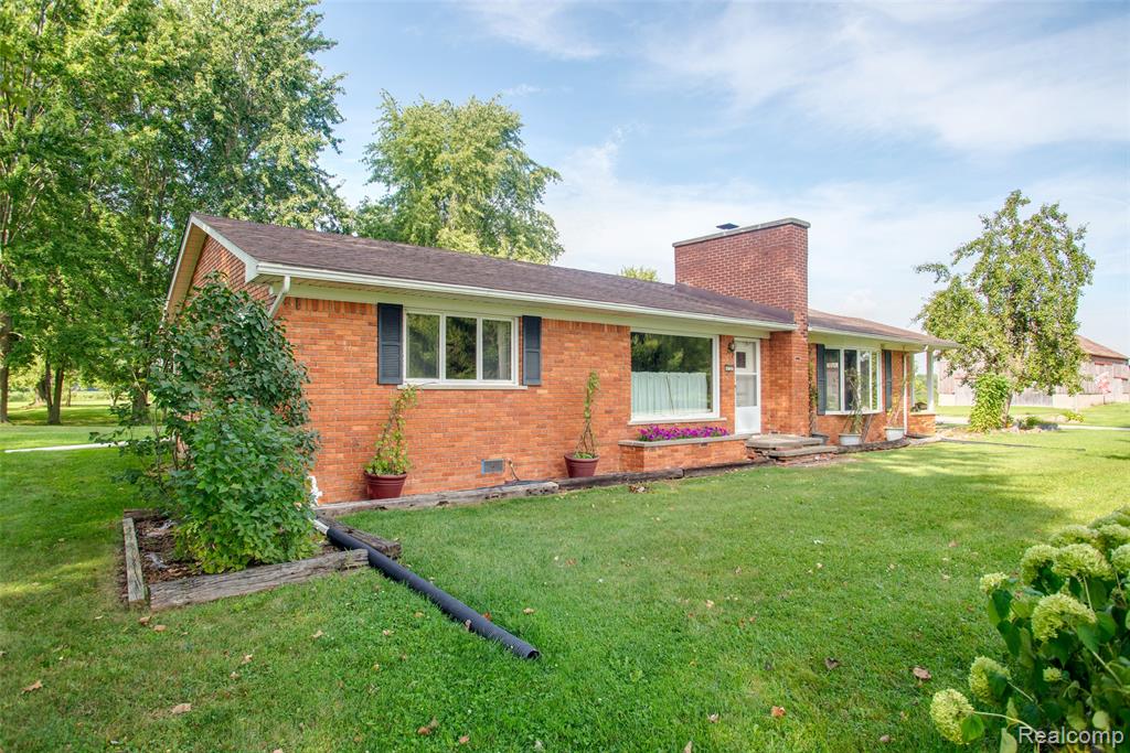 8728 Rynn Road Property Photo 2
