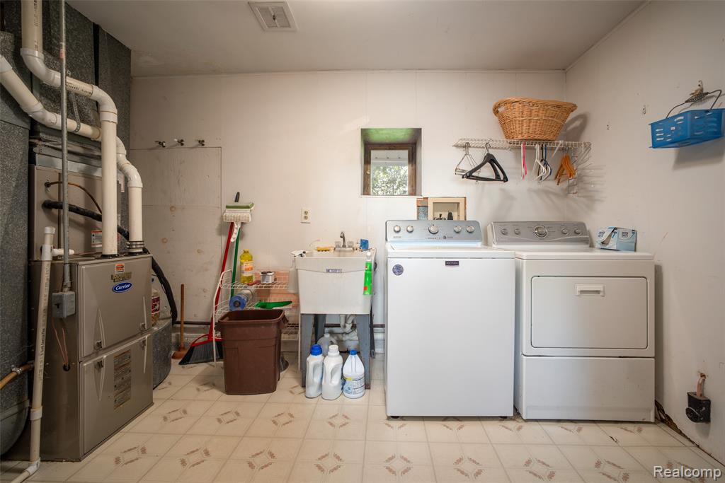 8728 Rynn Road Property Photo 24