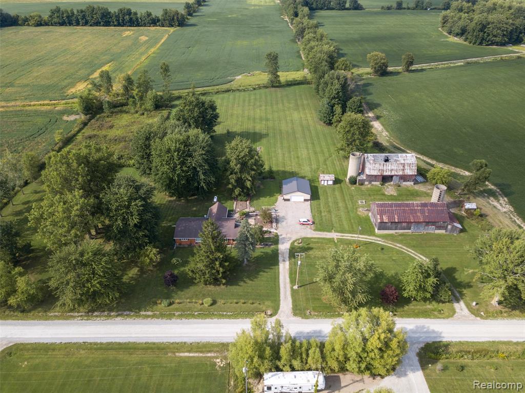 8728 Rynn Road Property Photo 25