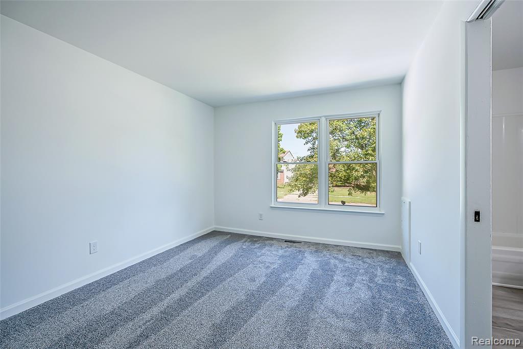 1186 Stamford Road Property Photo 28