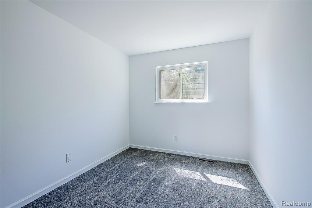 1186 Stamford Road Property Photo 31