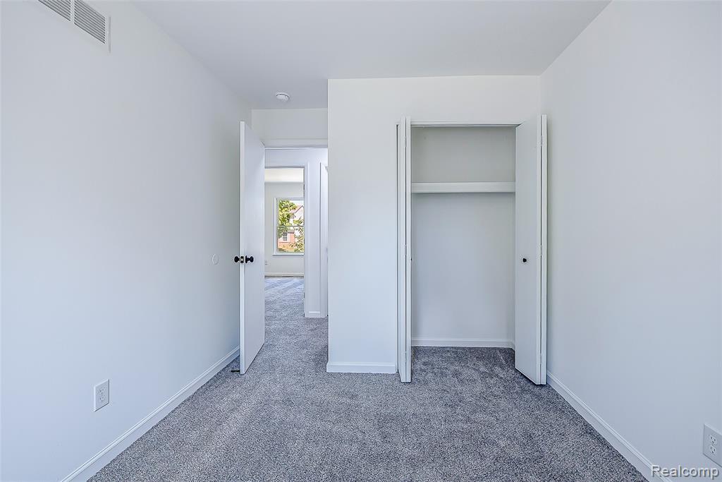 1186 Stamford Road Property Photo 32