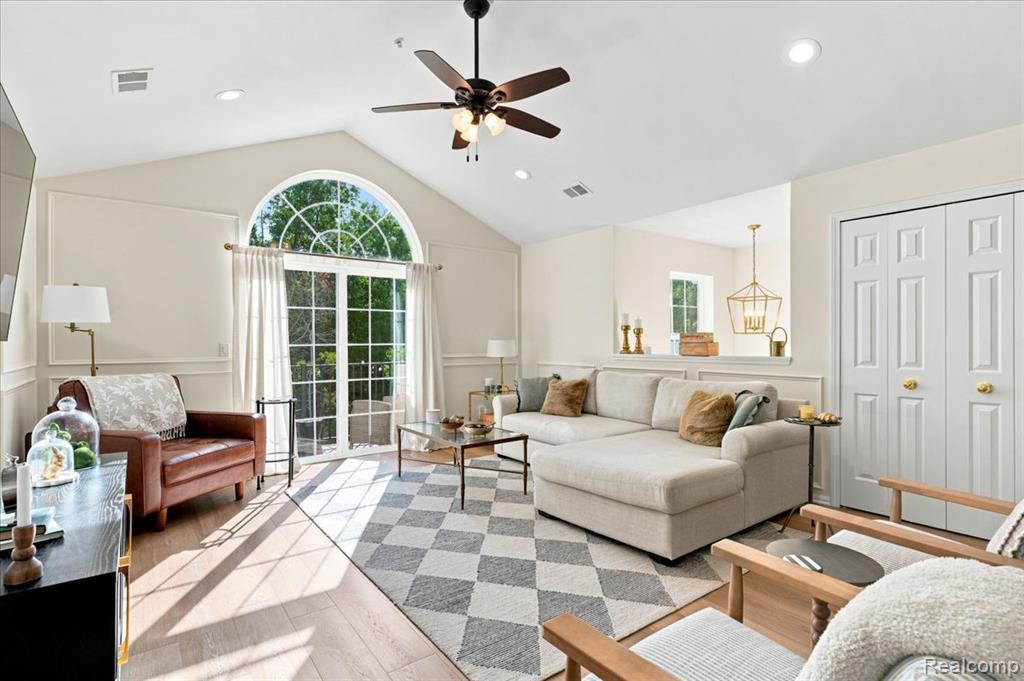 55415 Ambassador Court Property Photo 10