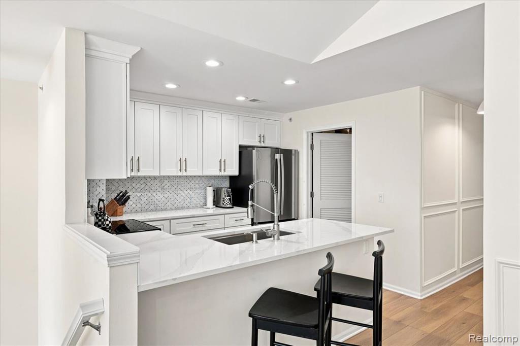 55415 Ambassador Court Property Photo 16