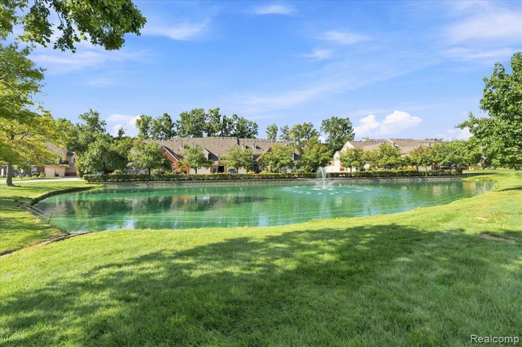 55415 Ambassador Court Property Photo 36