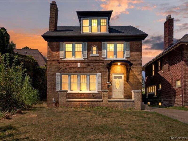 2016 Atkinson Street Property Photo 1