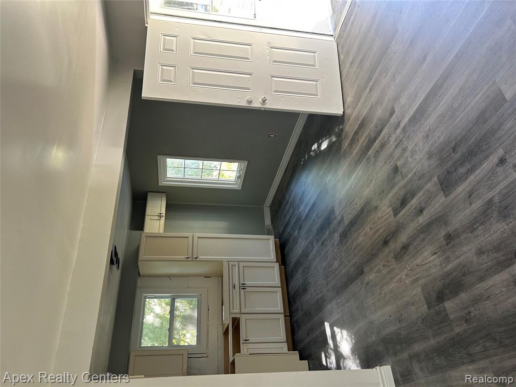 26016 Stanford Street Property Photo 6