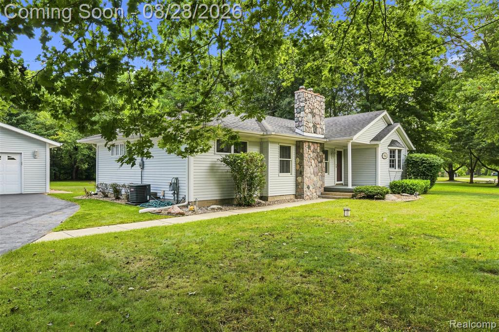 7150 Heath Street Property Photo 6