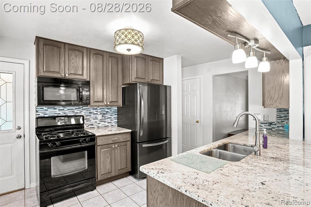7150 Heath Street Property Photo 22