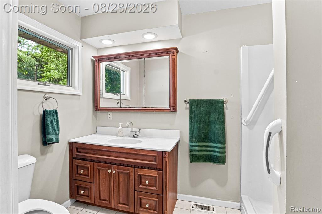 7150 Heath Street Property Photo 29