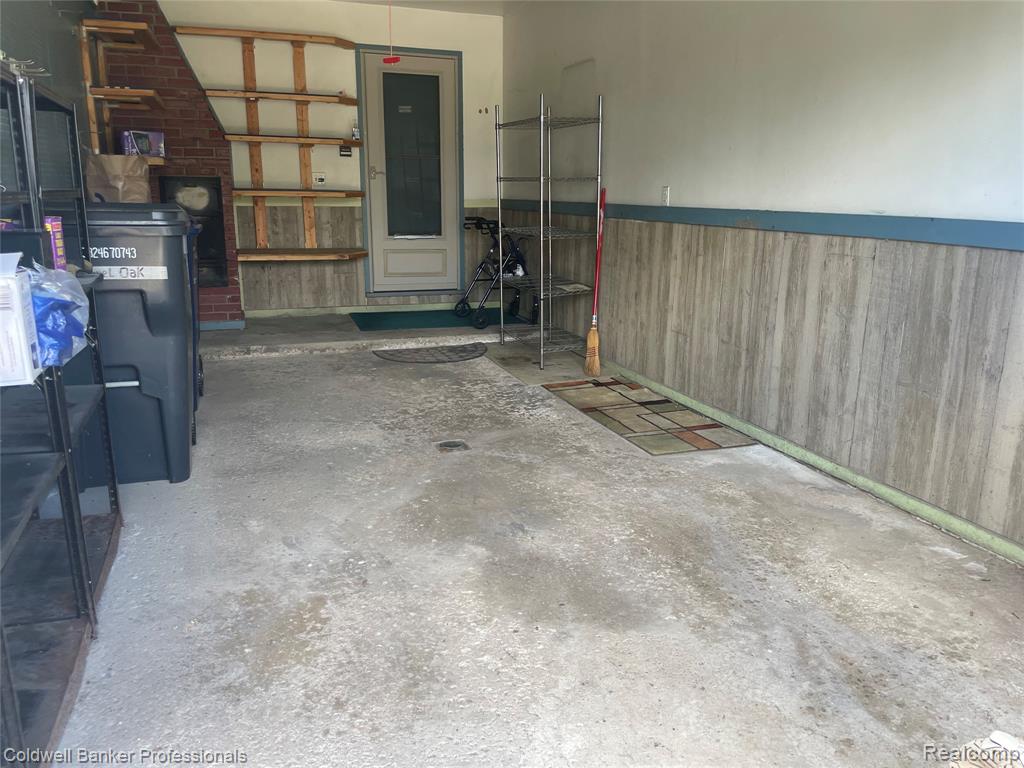 1961 Laurel Oak Drive Property Photo 4