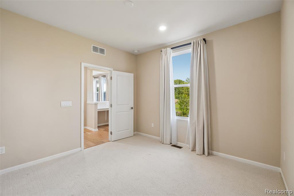 20942 Torbay Drive Property Photo 23