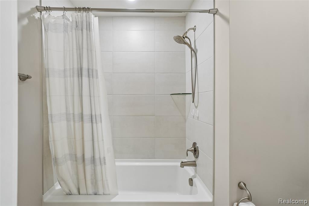20942 Torbay Drive Property Photo 30