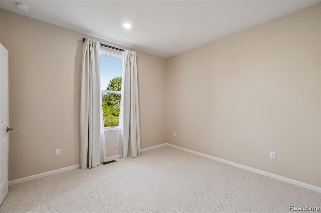 20942 Torbay Drive Property Photo 37