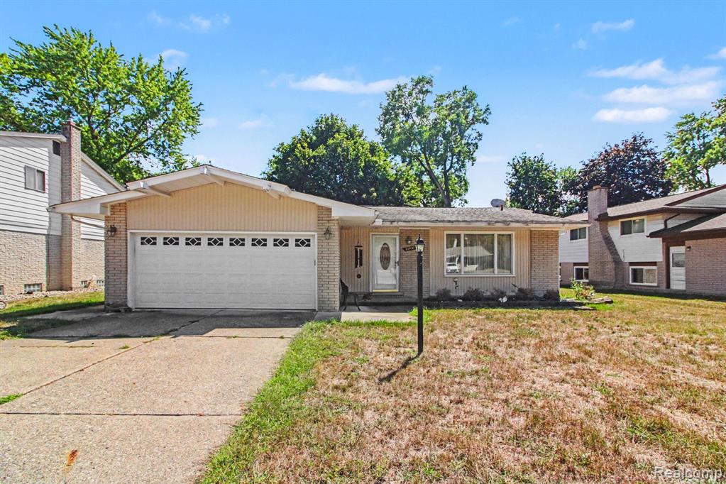 23930 Rockingham Street Property Photo 1