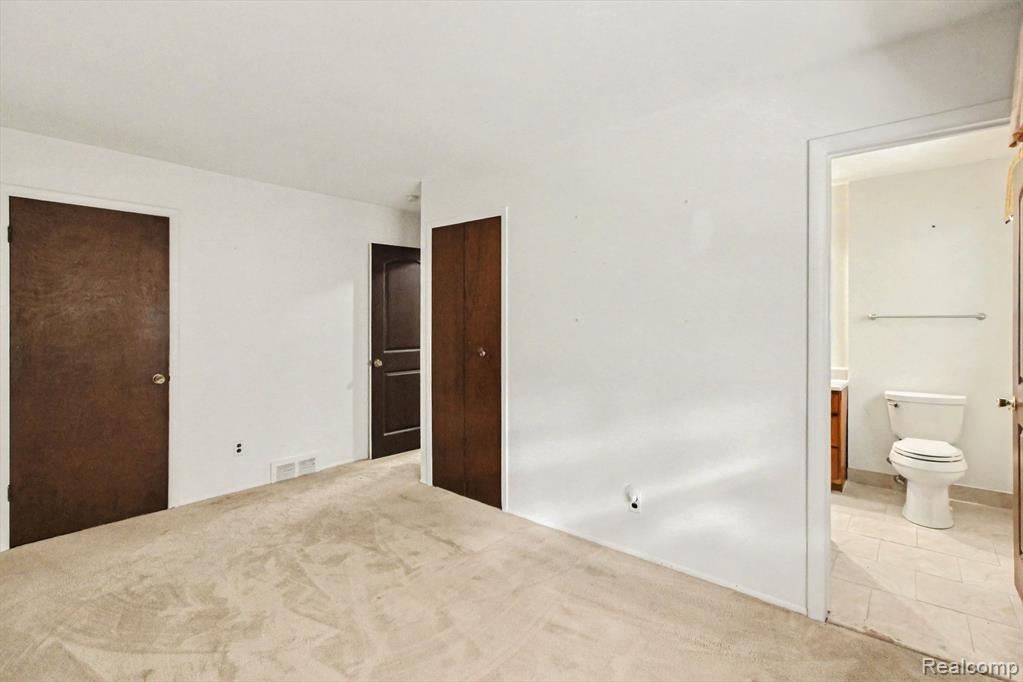 23930 Rockingham Street Property Photo 13