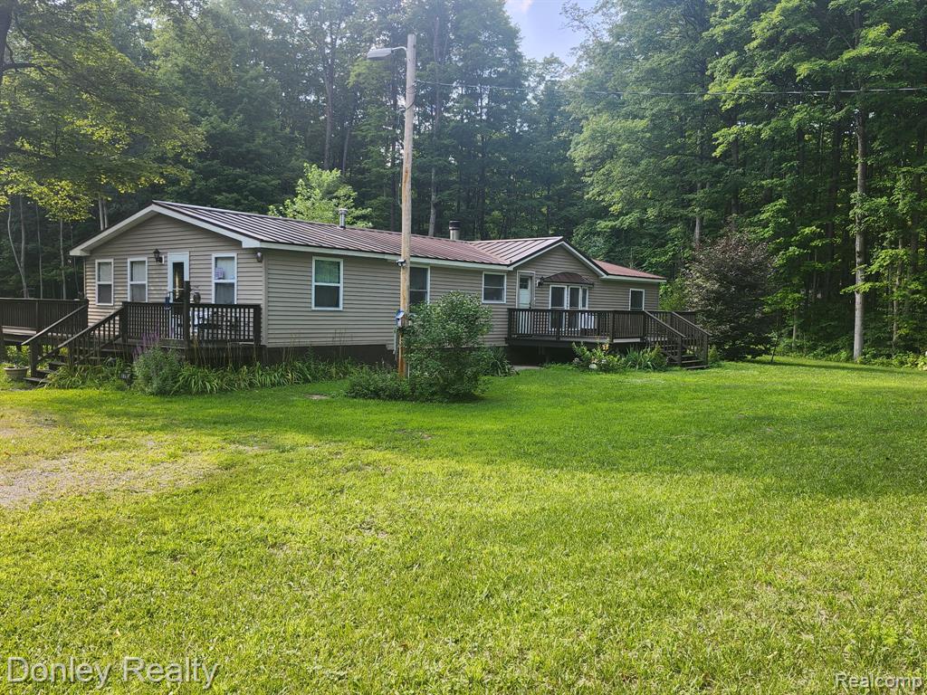 7795 County Road 571 Property Photo 1