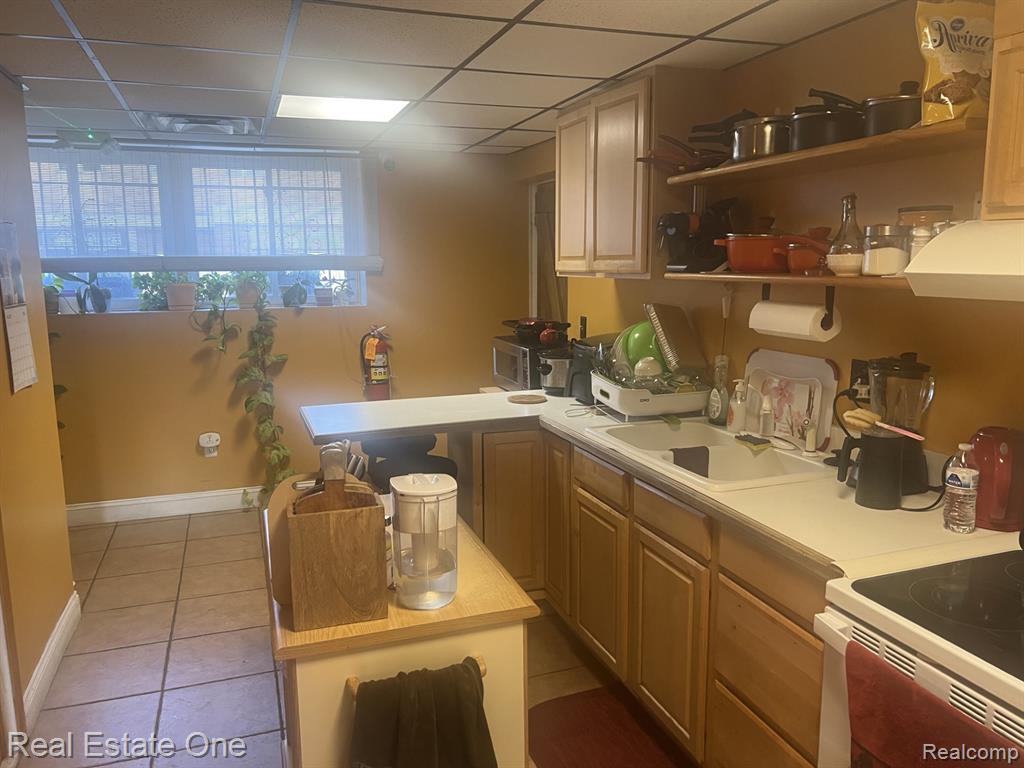 2460 N Florian Street Property Photo 10