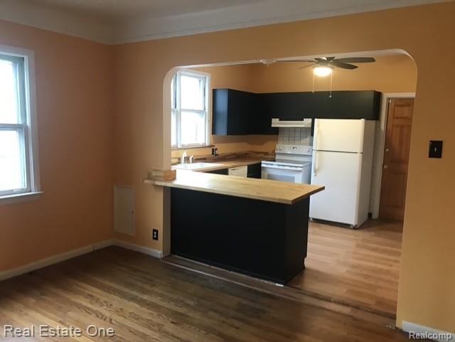 2460 N Florian Street Property Photo 33