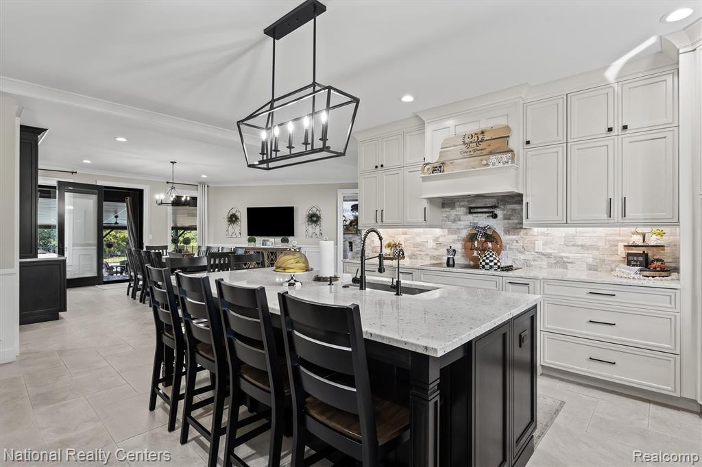 65339 Romeo Plank Road Property Photo 24