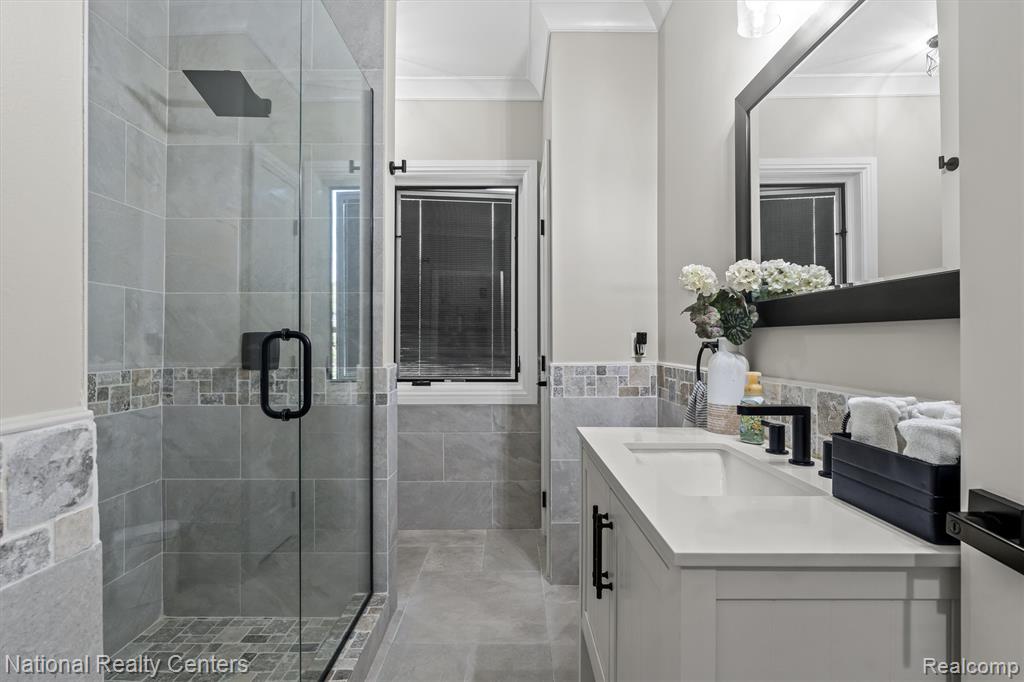 65339 Romeo Plank Road Property Photo 29